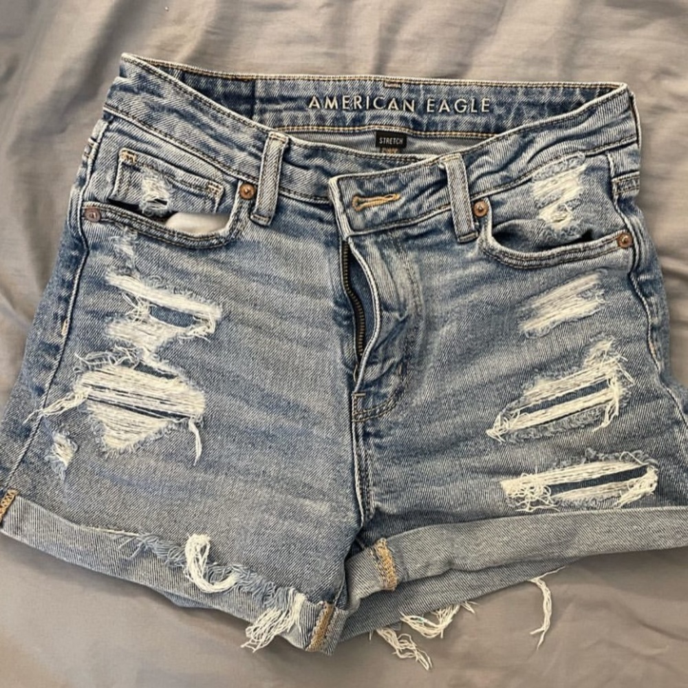 AE Shorts